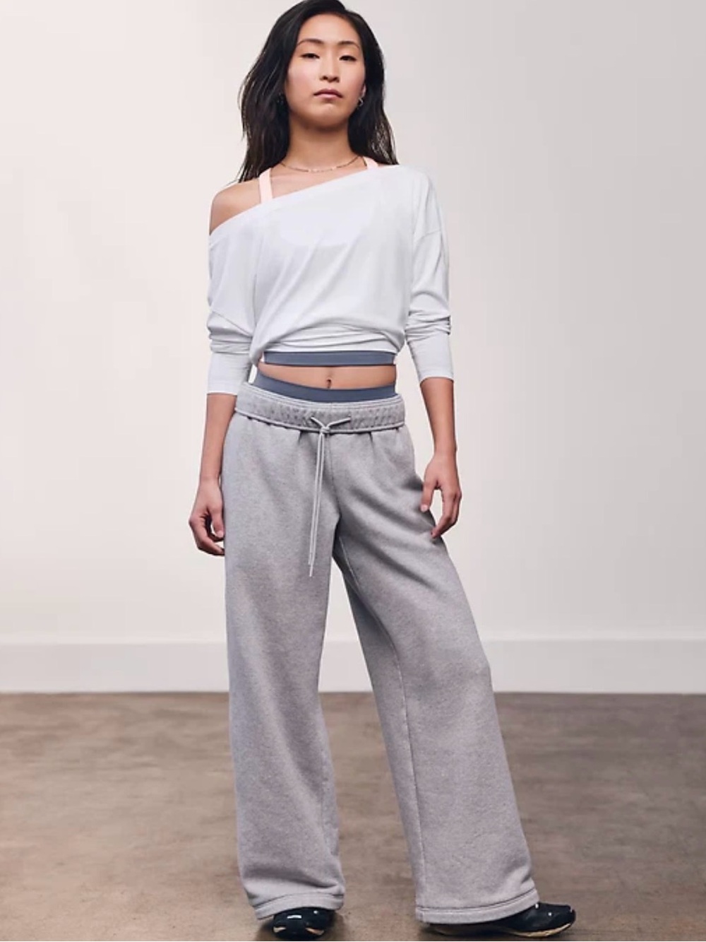 NWT Athleta Forever Heather Grey Wide Leg Sz Small